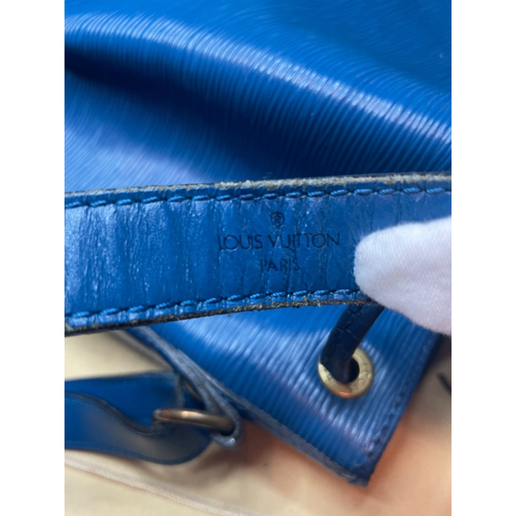 Louis Vuitton Epi Leather Petit Noe Bucket Bag Blue Vintage (LVb2) - Picture 9 of 15